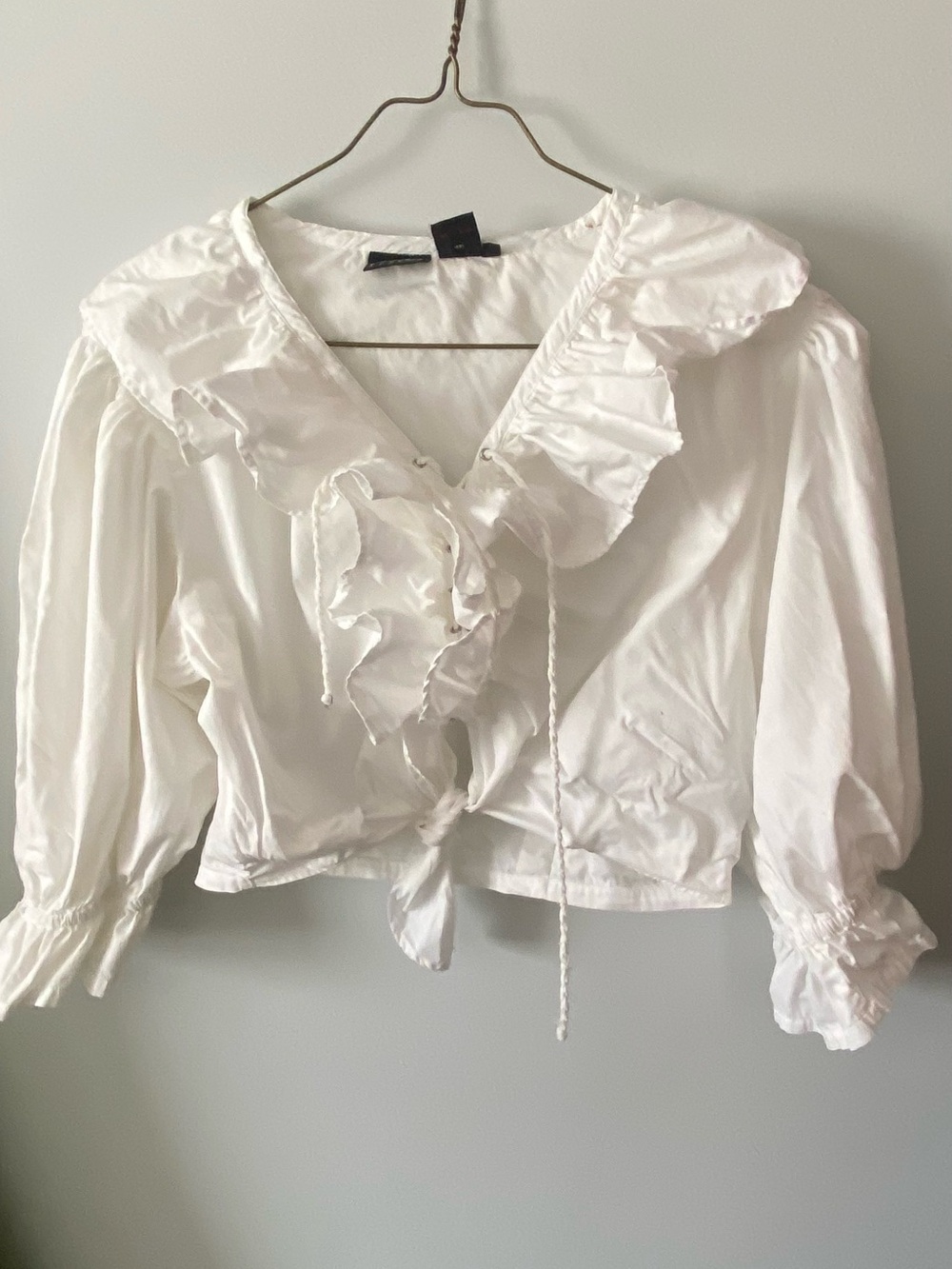 Tie-Front Ruffle V-Neck Blouse in White